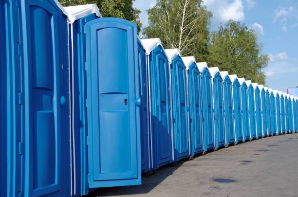 Professional porta potty rental in Brooktrails, CA